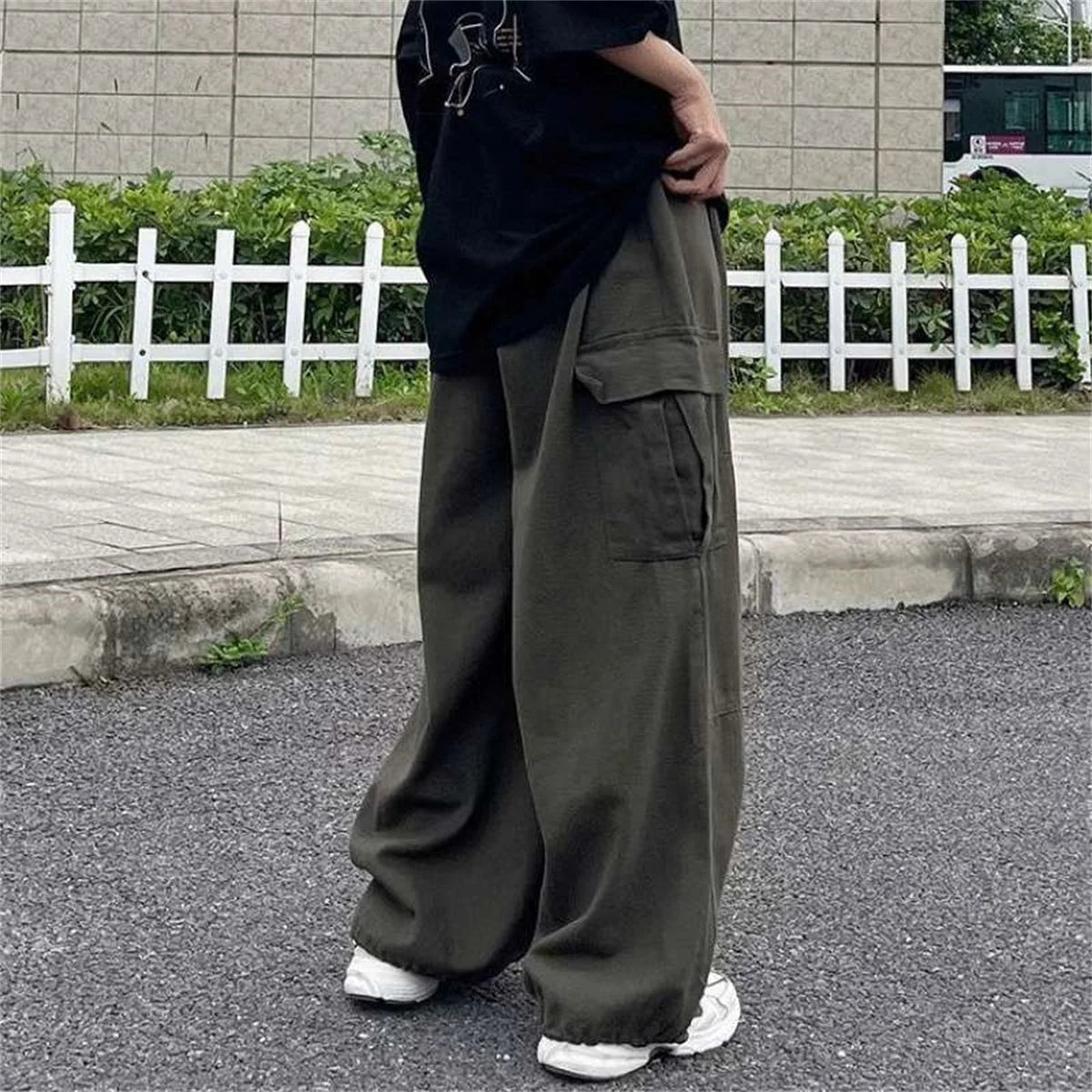 Baggy Cargo Pants