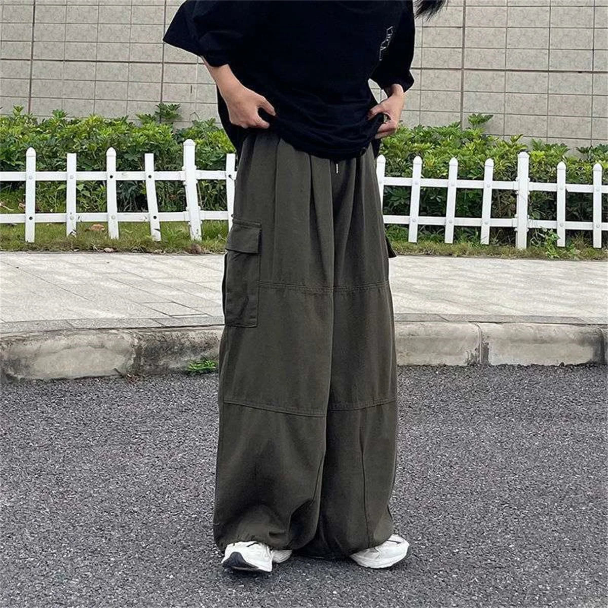 Baggy Cargo Pants