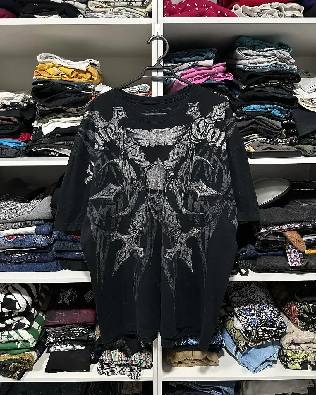 Gothic Skull Long Sleeve Tee