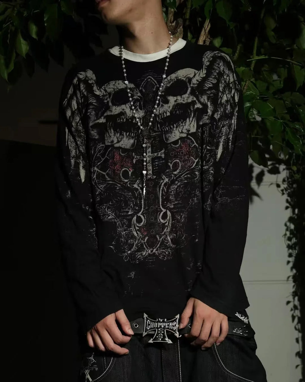 Gothic Skull Long Sleeve Tee