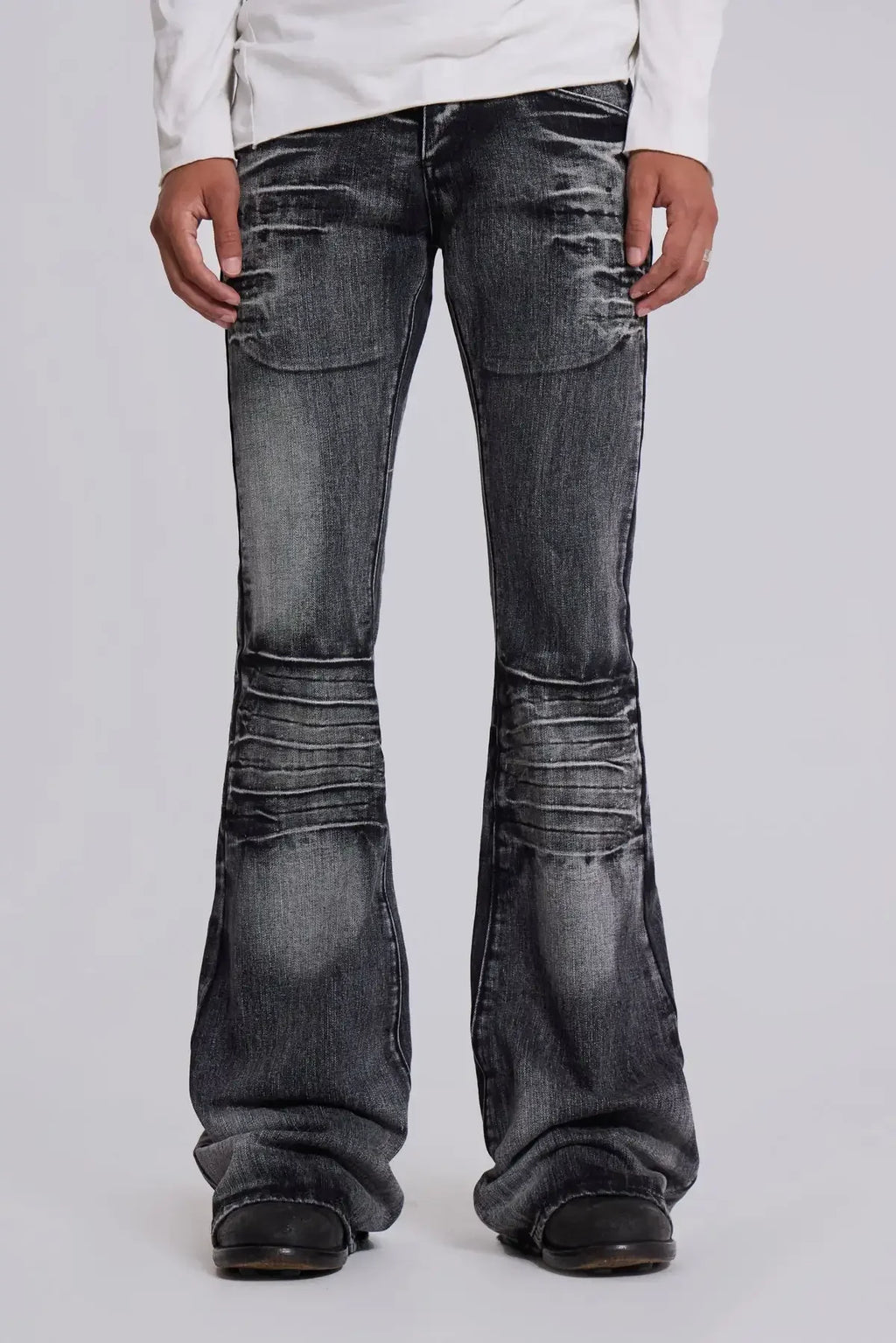 Arctic White Flared Jeans