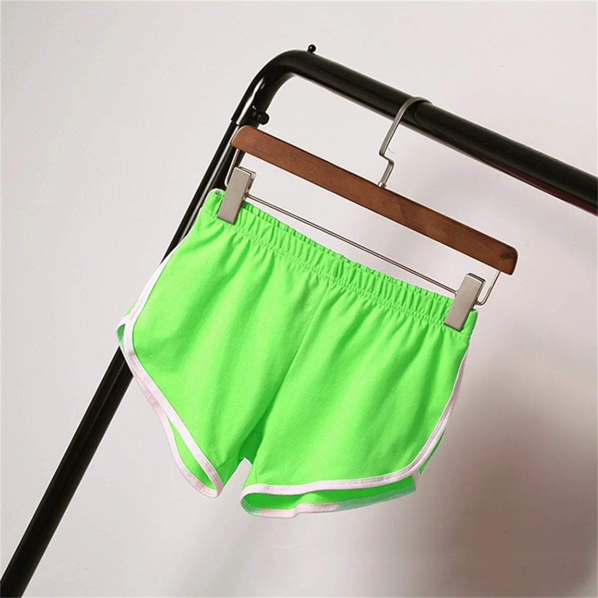 Sports Shorts Women Casual Fitness Shorts Cycling Running Wearing Causal Thin Anti-Walking Gym Yoga Hot Pants Bottoms Mujer