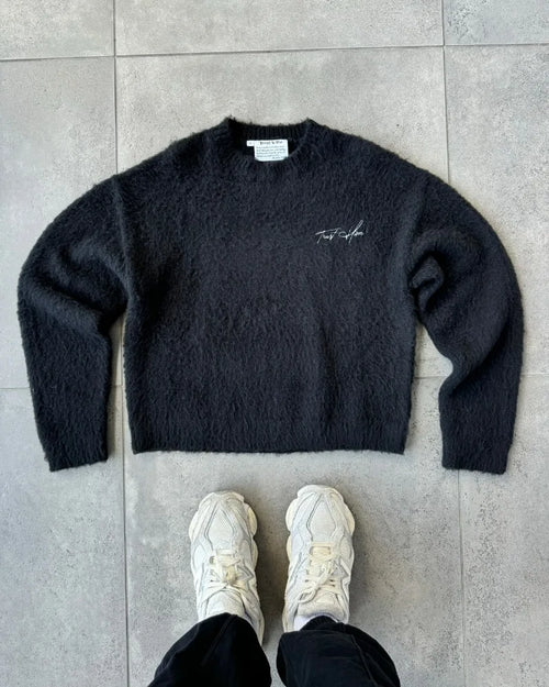 "Pretty Girls Love Jesus" Nit sweater