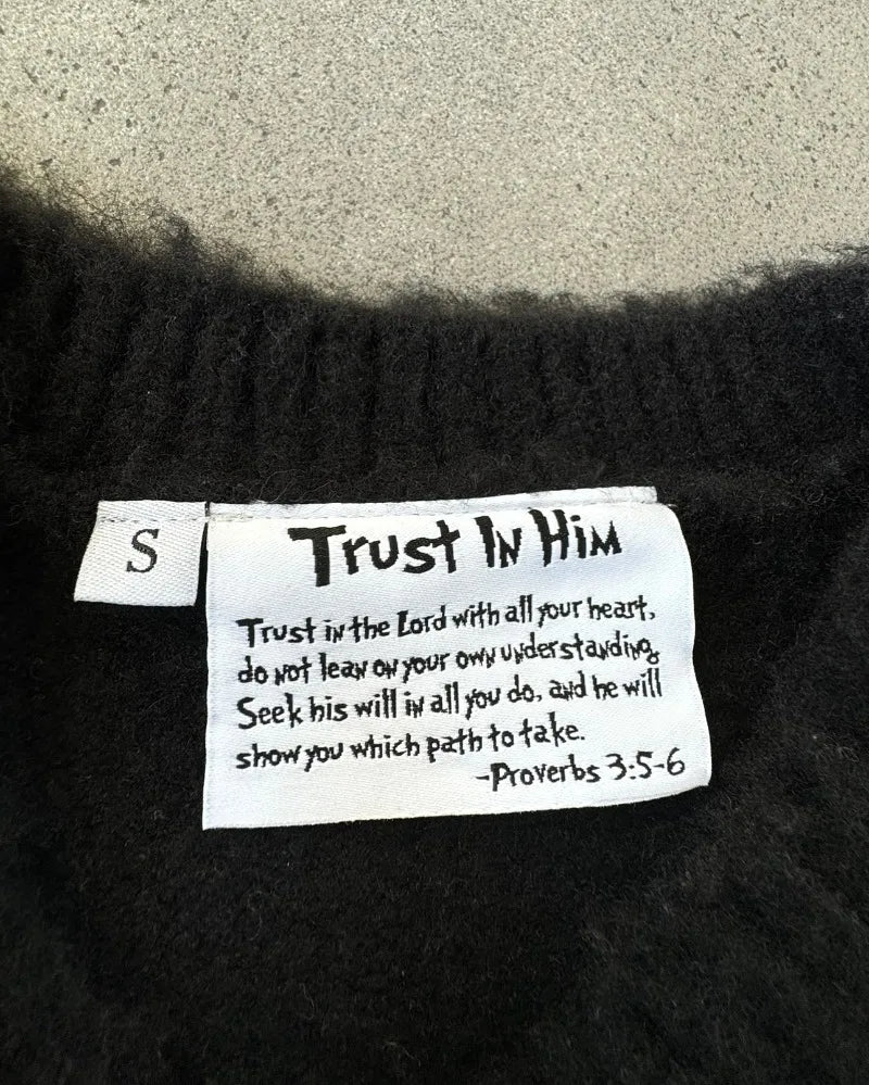 "Pretty Girls Love Jesus" Nit sweater