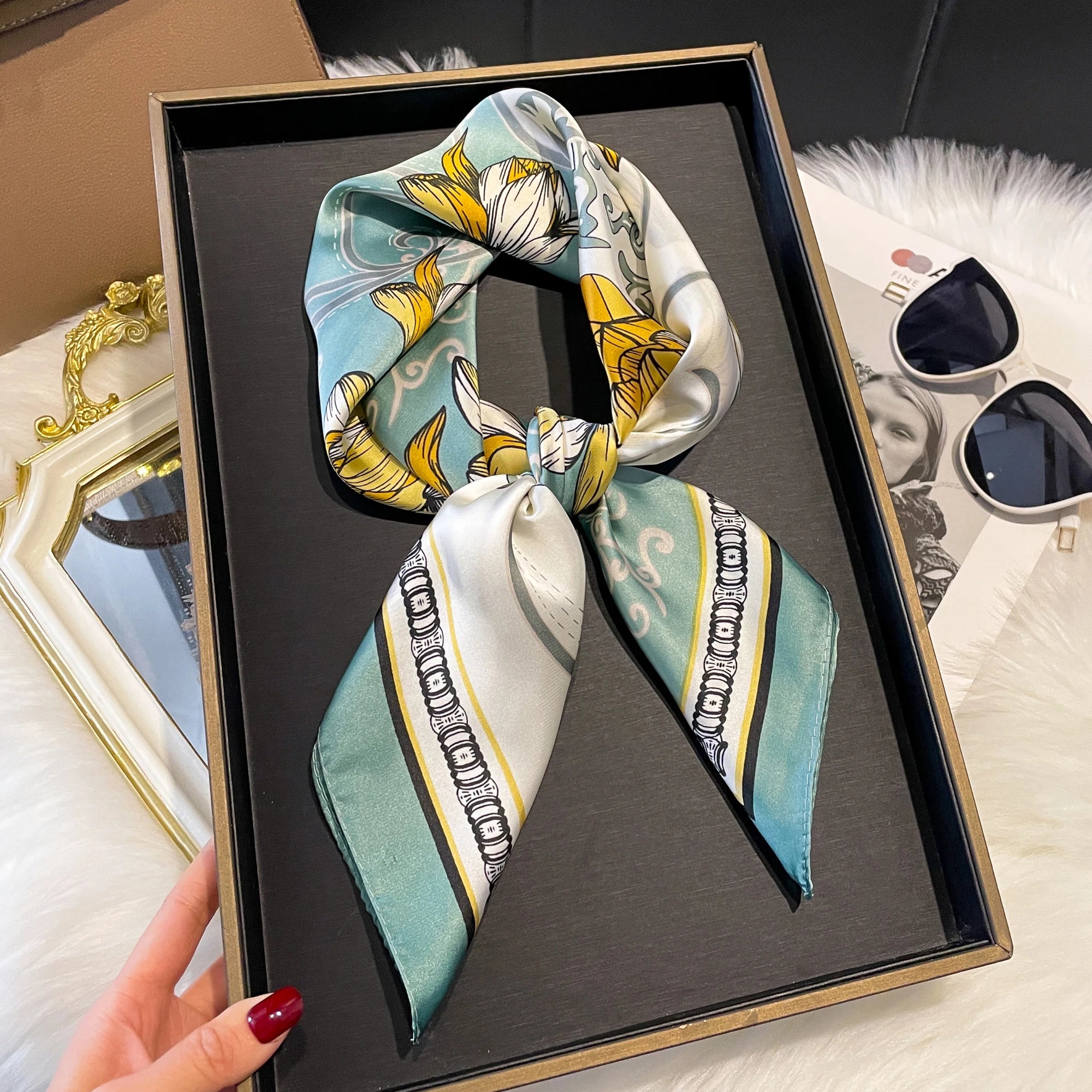 Silk Scarf  1.0