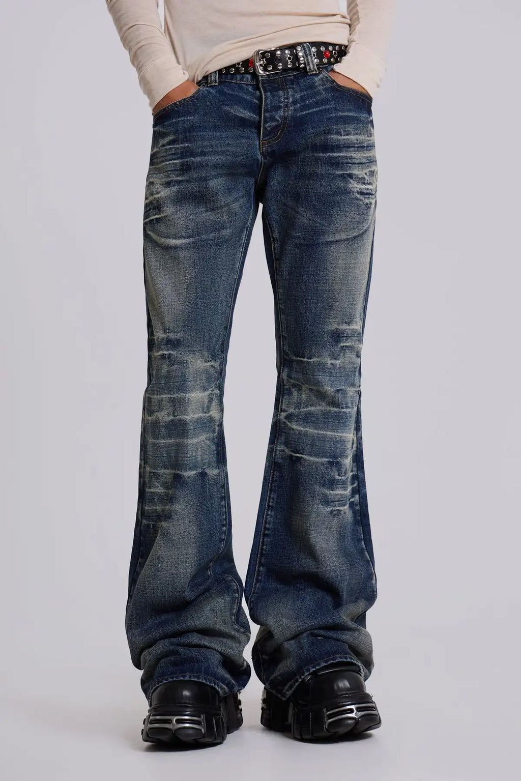 Arctic White Flared Jeans