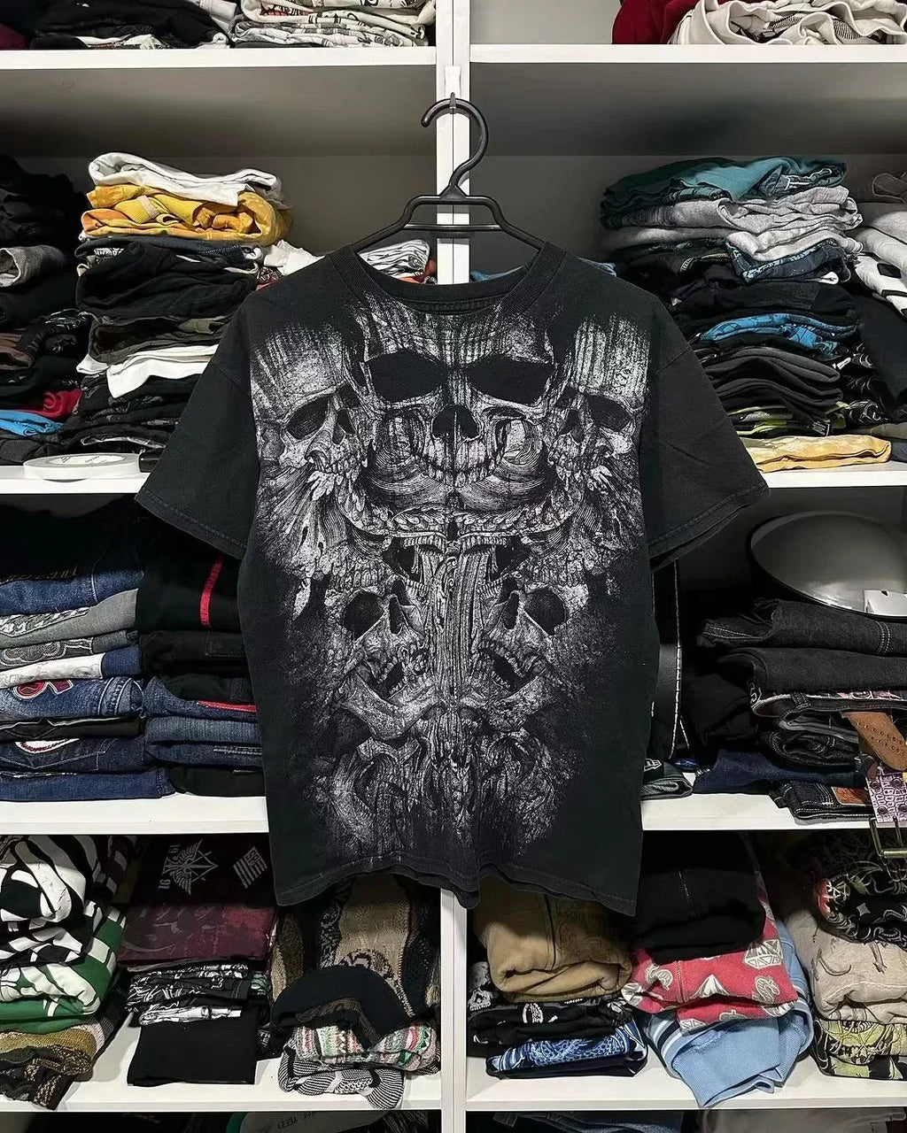 Gothic Skull Long Sleeve Tee