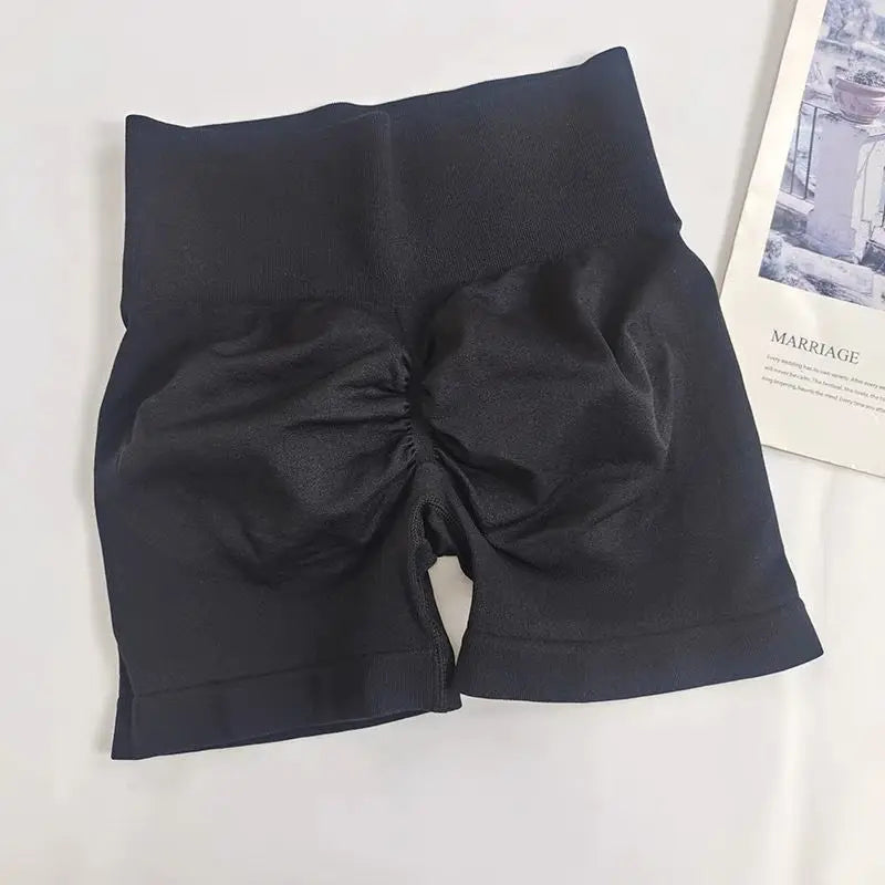 Women's hip lifting yoga shorts, low waist high stretch tight shorts, gym training and fitness slim fit shorts