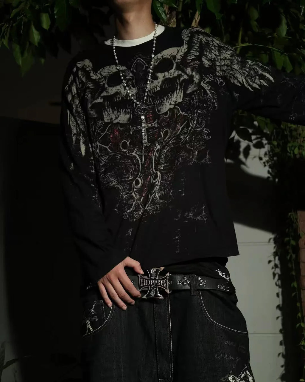 Gothic Skull Long Sleeve Tee